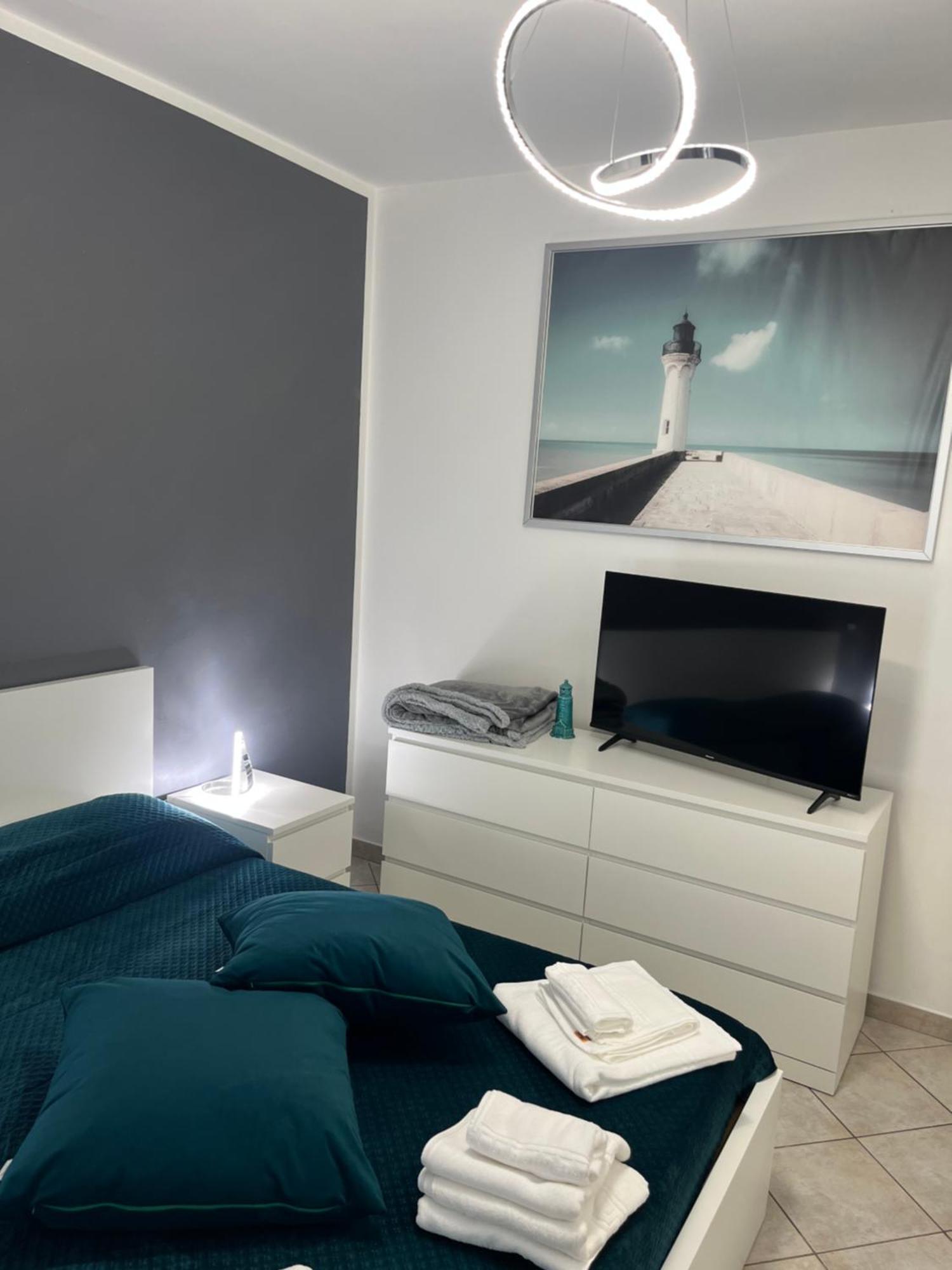Apartament La Perla Del Mare - 9 Minutes From Fco Airport - Free Wifi E Netflix Fiumicino Zewnętrze zdjęcie