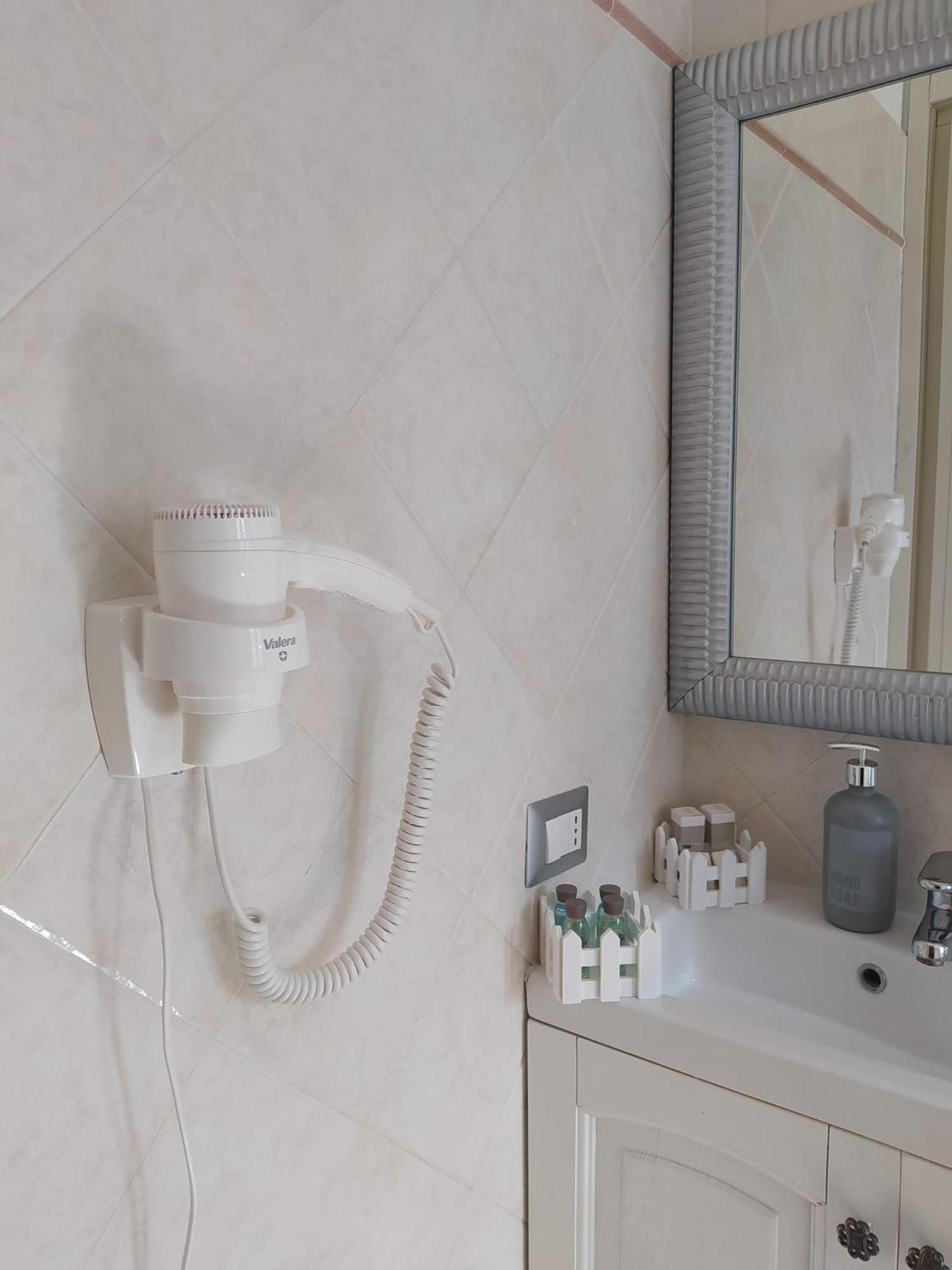 Apartament La Perla Del Mare - 9 Minutes From Fco Airport - Free Wifi E Netflix Fiumicino Zewnętrze zdjęcie